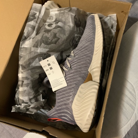 adidas Other - Adidas Alphabounce